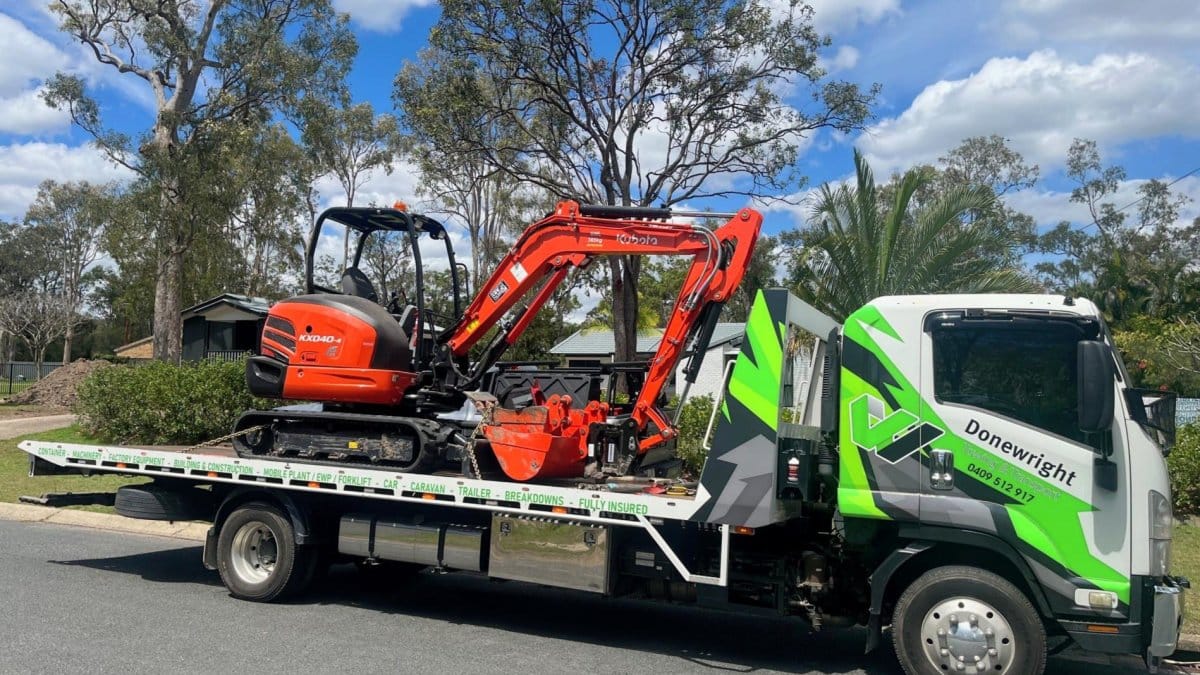Heavy Machinery Towing & Transport in Stapylton, Logan & Gold Coast (2026)