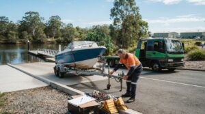 Cost to Tow a Small Boat: What Affects the Price